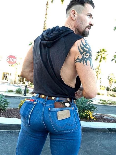 guy butts|Category:Men's buttocks .